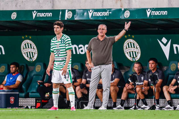 BUDAPEST, HUNGARY - JULY 30: Head Coach John van den Brom of FC Twente gestures during the UEFA Europa League 2026 27 Second Qualifying Round Second Leg match between Ferencvaros and FC Twente at Groupama Arena on July 30, 2026 in Budapest, Hungary.  Copyright: xMTB-Photo MB-Mediax