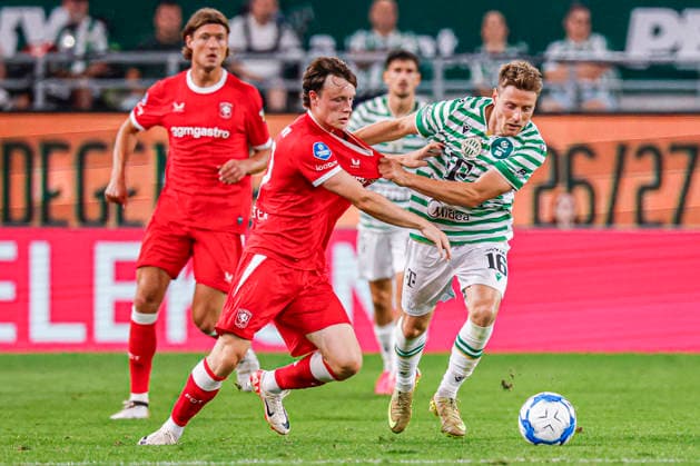 BUDAPEST, HUNGARY - JULY 30: Kristoffer Zachariassen of Ferencvaros battles for possession with Sondre Orjasaeter of FC Twente during the UEFA Europa League 2026 27 Second Qualifying Round Second Leg match between Ferencvaros and FC Twente at Groupama Arena on July 30, 2026 in Budapest, Hungary.  Copyright: xMTB-Photo MB-Mediax