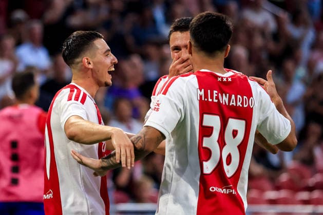 AMSTERDAM, NETHERLANDS - JULY 30: Oscar Gloukh of AFC Ajax celebrates with Steven Berghuis of AFC Ajax and Marcos Leonardo of AFC Ajax after scoring his team s third goal during the UEFA Conference League 2026 27 second qualifying round second leg match between AFC Ajax and at Johan Cruijff Arena on July 30, 2026 in Amsterdam, Netherlands.  Copyright: xRenexNijhuis MBxMediax