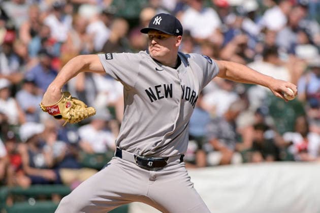 New York Yankees pitcher Brent Headrick (47) throws against the Chicago White Sox during the eighth inning at Rate Field in Chicago, IL on Thursday, July 30, 2026. The White Sox defeated the Yankees 2-1.  CHI20260730124 MARKxBLACK