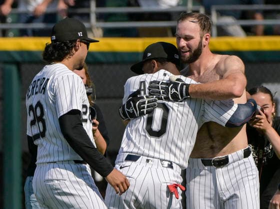 Chicago White Sox Tristan Peters (29) celebrates his walk-off-walk to defeat the New York Yankees eleven innings 2-1 at Rate Field in Chicago, IL on Thursday, July 30, 2026.  CHI20260730112 MARKxBLACK