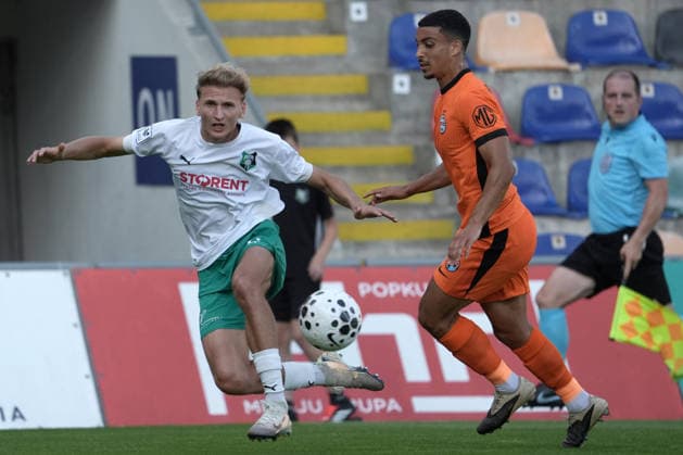 July 30, 2026, Riga, Latvia: Aymen Boutoutaou and Oskars RUBENIS in action during their UEFA Europa Conference League qualifying round game between Latvian FK Auda and Romanian FCSB in Riga, Latvia, July 30, 2026. Photo: Roman Koksarov Latvia Sports - July 30, 2026  - ZUMAk209 20260730_zsp_k209_018 Copyright: xRomansxKoksarovx