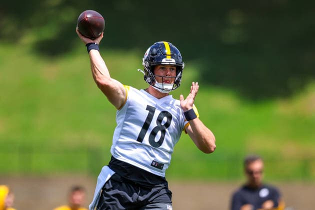 July 30, 2026, Latrobe, Pennsylvania, USA: Pittsburgh Steelers quarterback WILL HOWARD (18) throws a pass during the Pittsburgh Steelers Training Camp in Latrobe, Pennsylvania. NFL, American Football Herren, USA 2026: Pittsburgh Steelers Training Camp  - ZUMAg257 20260730_zsp_g257_084 Copyright: xBrentxGudenschwagerx