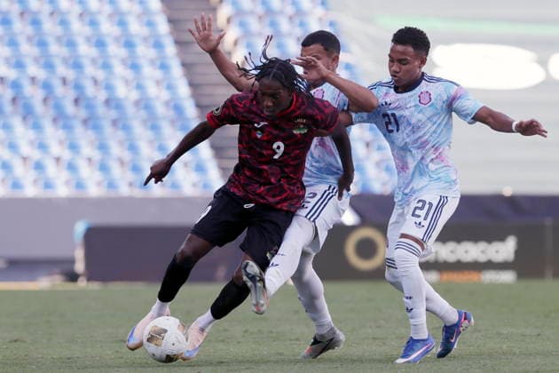 CONCACAF U-20 Championship - Costa Rica vs Antigua and Bermuda Keyner Hernandez (R) of Costa Rica in action against Giovanni Taylor (L) of Antigua and Barbuda during the CONCACAF U-20 Championship match between Costa Rica and Antigua and Barbuda in Puebla, Mexico, 30 July 2026. PUEBLA Mexico  Copyright: xHILDAxRIOSx