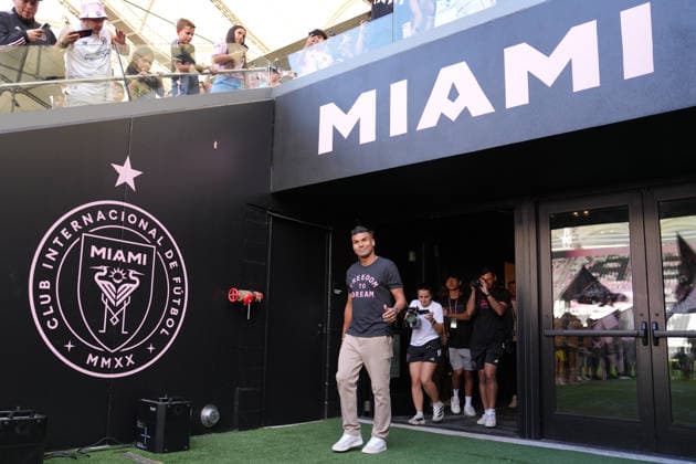 Casemiro reacts during his presentation as a new Inter Miami player at Nu Stadium in Miami, United States, 30 July 2026. Casemiro says he always dreamed of playing with Messi, after having to face him at Real Madrid !ACHTUNG: NUR REDAKTIONELLE NUTZUNG!  Copyright: xALBERTOxBOALx AMDEP9847 20260731-55021037662_1