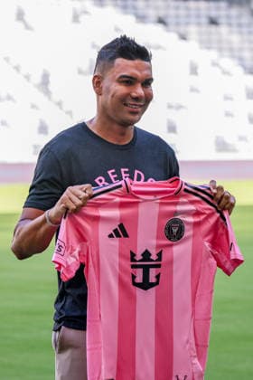 July 30, 2026, Miami, Florida, USA: Brazilian midfielder Casemiro is introduced as Inter Miami s new signing during a welcome and media event at NU Stadium in Miami, Florida, Miami USA - ZUMAa257 20260730_zsp_a257_003 Copyright: xChrisxArjoonx