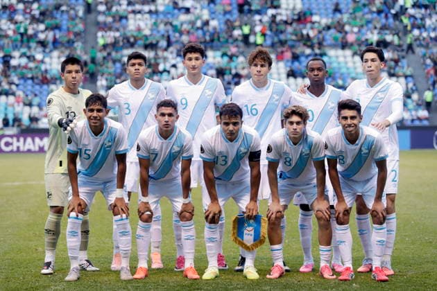 Sport Bilder des Tages CONCACAF U-20 Championship - Mexico vs Guatemala Players of Guatemala line up before the CONCACAF U-20 Championship match between Mexico and Guatemala in Puebla, Mexico, 30 July 2026. PUEBLA Mexico  Copyright: xHILDAxRIOSx