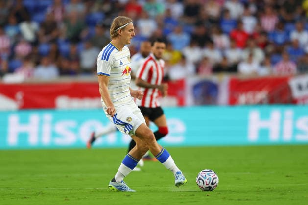 HARRISON, NJ - JULY 30: Sebastiaan Bornauw 33 of Leeds United FC during the game against Sunderland AFC during the game on July 30, 2026 at Sports Illustrated Stadium in Harrison, New Jersey. (Photo by Rich Graessle Icon Sportswire) SOCCER: JUL 30 Leeds United v Sunderland AFC EDITORIAL USE ONLY Icon260723029562