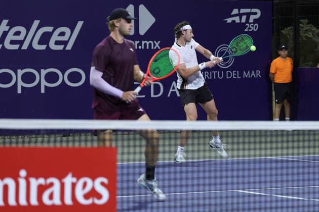 LOS CABOS TENNIS OPEN 2026 LOS CABOS TENNIS OPEN 2026 RYAN SEGGERMAN PATRICK TRHAC VS RAY HO BENJAMIN KITTAY 30072026 LOS CABOS, BAJA CALIFORNIA, MEXICO. Action photo of Ryan Seggerman and Patrick Trhac, during quarter final game of the Los Cabos Tennis Open 2026 held at the Cabo Sports Complex in Baja California, Mexico. Foto de accion de Ryan Seggerman y Patrick Trhac, durante juego de cuartos de final del Los Cabos Tennis Open 2026 celebrado en el Cabo Sports Complex de Baja California, Mexico. PHOTO BY IMAGENSHOP AGENCIA FOTOGRAFICA LOS CABOS BAJA CALIFORNIA MEXICO *** LOS CABOS TENNIS OPEN 2026 LOS CABOS TENNIS OPEN 2026 RYAN SEGGERMAN PATRICK TRHAC VS RAY HO BENJAMIN KITTAY 07 30 2026 LOS CABOS, BAJA CALIFORNIA, MEXICO Action photo of Ryan Seggerman and Patrick Trhac during the quarterfinal match of the 2026 Los Cabos Tennis Open held at the Cabo Sports Complex in Baja California, Mexico Action photo of Ryan Seggerman and Patrick Trhac, during the quarterfinal match of the 2026 Los Cabos Tennis Open held at the Cabo Sports Complex in Baja California, Mexico PHOTO BY IMAGENSHOP PHOTO AGENCY LOS CABOS, BAJA CALIFORNIA, MEXICO Copyright: xIMAGENSHOPxAGENCIAxFOTOGRAFICAx