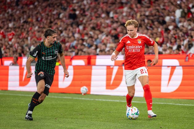Benfica Vs St. Gallen in Lisbon - 30 Jul 2026 Andreas Schjelderup of Benfica seen in action during the UEFA Europa League match between Benfica and FC St. Gallen at Estádio da Luz. Final score; Benfica 5:0 St. Gallen. Lisbon Portugal Copyright: xNunoxBrancox xSOPAxImagesx NBR_BenficaVsGallen-33