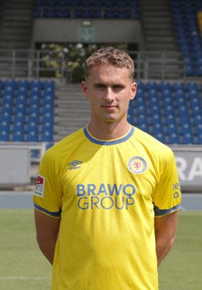 Jan Urbich (Eintracht Braunschweig) ; Eintracht Braunschweig; 2.BL, Portraettermin 2026 2027 *** Jan Urbich, Eintracht Braunschweig, Eintracht Braunschweig 2 (2nd Bundesliga), Photo Shoot 2026, 2027