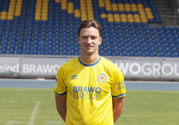 Noah Katterbach (Eintracht Braunschweig) ; Eintracht Braunschweig; 2.BL, Portraettermin 2026 2027 *** Noah Katterbach, Eintracht Braunschweig, Eintracht Braunschweig 2 (2nd Bundesliga), Photo Shoot 2026, 2027