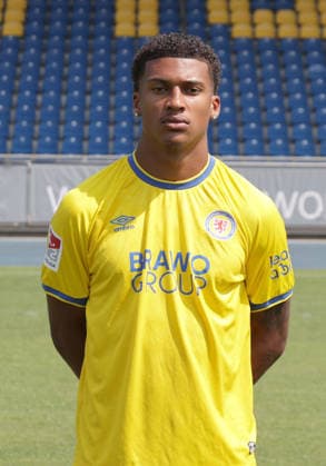 Junior Ze (Eintracht Braunschweig); Eintracht Braunschweig; 2.BL, Portraettermin 2026 2027 *** Junior Ze Eintracht Braunschweig Eintracht Braunschweig 2 BL, Photo Shoot 2026 2027
