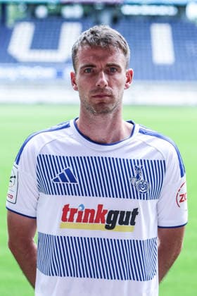 Fussball, 3.Liga Saison 2026 2027 Team- und Porträtfototermin MSV Duisburg 30.07.2026, schauinsland-reisen-arena Max Besuschkow (MSV Duisburg, 17) Duisburg schauinsland-reisen-arena Nordrhein-Westfalen Deutschland *** Sports, Soccer, 3rd Division 2026–2027 Season: MSV Duisburg Team and Portrait Photo Session, July 30, 2026, Schauinsland Reisen Arena, Max Besuschkow, MSV Duisburg, 17 Duisburg, Schauinsland Reisen Arena, North Rhine-Westphalia, Germany