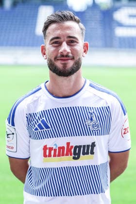 Fussball, 3.Liga Saison 2026 2027 Team- und Porträtfototermin MSV Duisburg 30.07.2026, schauinsland-reisen-arena Can Coskun (MSV Duisburg, 27) Duisburg schauinsland-reisen-arena Nordrhein-Westfalen Deutschland *** Sports, Soccer, 3rd Division 2026–2027 Season: MSV Duisburg Team and Portrait Photo Session, July 30, 2026, Schauinsland Reisen Arena, Can Coskun, MSV Duisburg, 27 Duisburg, Schauinsland Reisen Arena, North Rhine-Westphalia, Germany