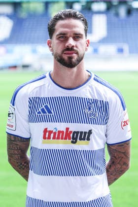 Fussball, 3.Liga Saison 2026 2027 Team- und Porträtfototermin MSV Duisburg 30.07.2026, schauinsland-reisen-arena Lex Tyger Lobinger (MSV Duisburg, 9) Duisburg schauinsland-reisen-arena Nordrhein-Westfalen Deutschland *** Sports, Soccer, 3rd Division 2026–2027 Season: MSV Duisburg Team and Portrait Photo Shoot, July 30, 2026, Schauinsland Reisen Arena, Lex Tyger Lobinger, MSV Duisburg, 9 Duisburg, Schauinsland Reisen Arena, North Rhine-Westphalia, Germany