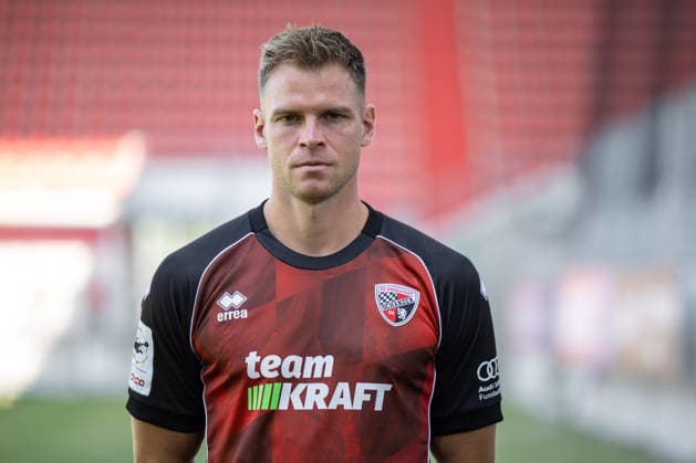 Simon Lorenz (32, FCI); FC Ingolstadt 04; 3.Liga, Porträttermin 2026 2027, 3. Liga - FC Ingolstadt 04 Saison 2026 2027 *** Simon Lorenz, 32, FCI FC Ingolstadt 04, 3. Liga, Profile Interview 2026–2027, FC Ingolstadt 04, 3. Liga, 2026–2027 Season