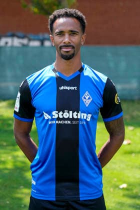 Noah Sarenren Bazee; SV Waldhof Mannheim; 3.Liga, Porträttermin 2026 2027 *** Noah Sarenren Bazee, SV Waldhof Mannheim (3rd Division), Profile Session 2026–2027 xozx