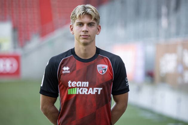 Max Plath (14 FCI); FC Ingolstadt 04; 3.Liga, Porträttermin 2026 2027, 3. Liga - FC Ingolstadt 04 Saison 2026 2027 *** Max Plath 14 FCI FC Ingolstadt 04 3. Liga, Photo Shoot 2026–2027, FC Ingolstadt 04 3. Liga Season 2026–2027