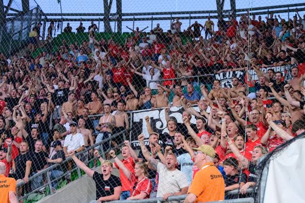 Budapest , 30-07-2026 , Groupama Arena , season 2026 2027 , UEFA Europa League play-off football , match between Ferencvarosi TC and FC Twente , picture shows FC Twente supporters Ferencvarosi - Twente  x205343279x Copyright: