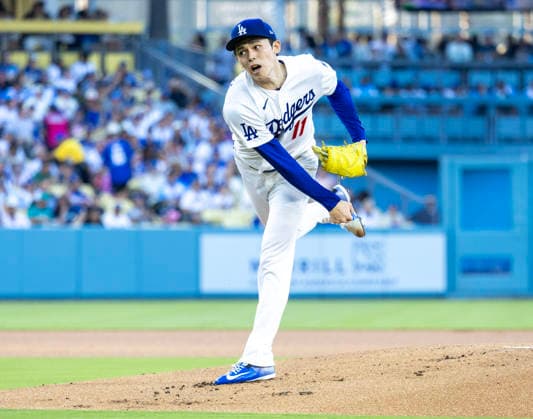 July 30, 2026, Los Angeles, California, USA: Los Angeles Dodgers Roki Sasaki during the first inning of the regular season MLB, Baseball Herren, USA game against the Seattle Mariners on Thursday July 30, 2026 at Dodger Stadium in Los Angeles, California. Roki Sasaki switched to a noticeably larger glove to help hide his grip and stop tipping his pitches to opposing hitters. USA News - July 30, 2026  - ZUMAa60_ 0863075514st Copyright: xArmandoxArorizox