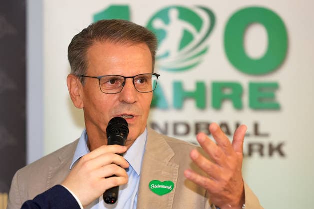 HANDBALL - HBL, Kiel, training camp GRAZ,AUSTRIA,31.JUL.26 - HANDBALL - HBL Handball-Bundesliga, THW Kiel, press conference, PK, Pressekonferenz Image shows vice president Prettenthaler (STHV).  GEPAxpictures xMarioxBuehner-Weinrauch