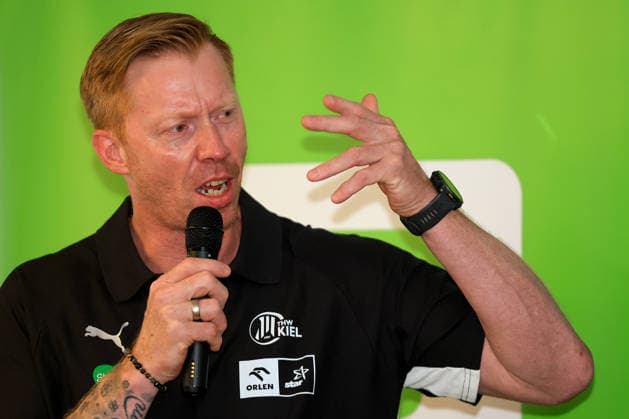 HANDBALL - HBL, Kiel, training camp GRAZ,AUSTRIA,31.JUL.26 - HANDBALL - HBL Handball-Bundesliga, THW Kiel, press conference, PK, Pressekonferenz Image shows head coach Boerge Lund (Kiel).  GEPAxpictures xMarioxBuehner-Weinrauch