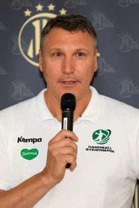 HANDBALL - HBL, Kiel, training camp GRAZ,AUSTRIA,31.JUL.26 - HANDBALL - HBL Handball-Bundesliga, THW Kiel, press conference, PK, Pressekonferenz Image shows Dietmar Peissl (STHV).  GEPAxpictures xMarioxBuehner-Weinrauch