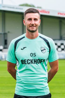 Orest Shala (Cheftrainer); SC Verl; 3. Liga, Porträttermin 2026 2027 GER, Porträttermin SC Verl, Fussball, 3. Liga, Spielzeit 2026 2027, 30.07.2026 GER, Porträttermin SC Verl, Fussball, 3. Liga, Spielzeit 2026 2027, 30.07.2026 Verl *** Orest Shala, Head Coach of SC Verl (3rd Division), Profile Session 2026–2027 GER, SC Verl Profile Session, Soccer, 3rd Division, 2026–2027 Season, July 30, 2026 GER, SC Verl Profile Session, Soccer, 3. Liga, 2026–2027 Season, July 30, 2026 Verl Copyright: xEibner-Pressefoto JanxRollingerx EP_JSK