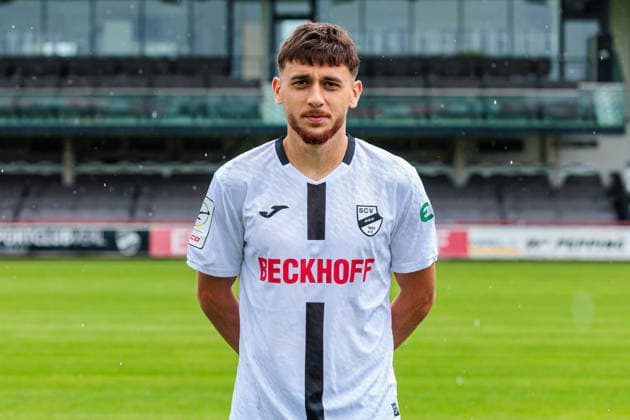 Bilal Yalcinkaya; SC Verl; 3. Liga, Porträttermin 2026 2027 GER, Porträttermin SC Verl, Fussball, 3. Liga, Spielzeit 2026 2027, 30.07.2026 GER, Porträttermin SC Verl, Fussball, 3. Liga, Spielzeit 2026 2027, 30.07.2026 Verl *** Bilal Yalcinkaya, SC Verl, 3rd Division, Photo Shoot 2026–2027 GER, SC Verl Photo Shoot, Soccer, 3rd Division, 2026–2027 Season, July 30, 2026 GER, SC Verl Profile Session, Soccer, 3rd Division, 2026–2027 Season, July 30, 2026 Verl Copyright: xEibner-Pressefoto JanxRollingerx EP_JSK