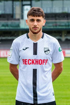 Bilal Yalcinkaya; SC Verl; 3. Liga, Porträttermin 2026 2027 GER, Porträttermin SC Verl, Fussball, 3. Liga, Spielzeit 2026 2027, 30.07.2026 GER, Porträttermin SC Verl, Fussball, 3. Liga, Spielzeit 2026 2027, 30.07.2026 Verl *** Bilal Yalcinkaya, SC Verl, 3rd Division, Photo Shoot 2026–2027 GER, SC Verl Photo Shoot, Soccer, 3rd Division, 2026–2027 Season, July 30, 2026 GER, SC Verl Profile Session, Soccer, 3rd Division, 2026–2027 Season, July 30, 2026 Verl Copyright: xEibner-Pressefoto JanxRollingerx EP_JSK