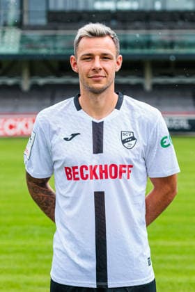 Niko Kijewski; SC Verl; 3. Liga, Porträttermin 2026 2027 GER, Porträttermin SC Verl, Fussball, 3. Liga, Spielzeit 2026 2027, 30.07.2026 GER, Porträttermin SC Verl, Fussball, 3. Liga, Spielzeit 2026 2027, 30.07.2026 Verl *** Niko Kijewski, SC Verl, 3rd Division, Photo Shoot 2026–2027 GER, SC Verl Photo Shoot, Soccer, 3rd Division, 2026–2027 Season, July 30, 2026 GER, SC Verl portrait session, soccer, 3rd Division, 2026–2027 season, July 30, 2026 Verl Copyright: xEibner-Pressefoto JanxRollingerx EP_JSK