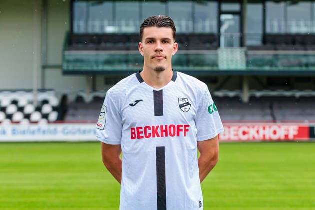 Felix Vogler; SC Verl; 3. Liga, Porträttermin 2026 2027 GER, Porträttermin SC Verl, Fussball, 3. Liga, Spielzeit 2026 2027, 30.07.2026 GER, Porträttermin SC Verl, Fussball, 3. Liga, Spielzeit 2026 2027, 30.07.2026 Verl *** Felix Vogler, SC Verl, 3rd Division, Photo Shoot 2026–2027 GER, SC Verl Photo Shoot, Soccer, 3rd Division, 2026–2027 Season, July 30, 2026 GER, SC Verl Profile Session, Soccer, 3rd Division, 2026–2027 Season, July 30, 2026 Verl Copyright: xEibner-Pressefoto JanxRollingerx EP_JSK