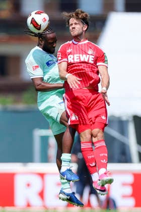Pascal Klemens (Hertha BSC Berlin) und Jan Thielmann (1. FC Köln) kämpfen um den Ball, Friendly match, 1. FC Köln v Hertha BSC Berlin, Koasastadion am 31. July 2026 in St. Johann in Tirol, Österreich. (Foto von Marco Steinbrenner DeFodi Images) Pascal Klemens (Hertha BSC Berlin) und Jan Thielmann (1. FC Köln) battle for the ball, Friendly match, 1. FC Köln v Hertha BSC Berlin, Koasastadion, July 31, 2026 in St. Johann in Tirol, Austria. (Photo by Marco Steinbrenner DeFodi Images) - *** Pascal Klemens of Hertha BSC Berlin and Jan Thielmann of 1 FC Köln battle for the ball, Friendly match, 1 FC Köln vs. Hertha BSC Berlin, Koasastadion on July 31, 2026, in St. Johann in Tirol, Austria. Photo by Marco Steinbrenner, DeFodi Images. Pascal Klemens of Hertha BSC Berlin and Jan Thielmann of 1 FC Köln battle for the ball, Friendly match, 1 FC Köln vs. Hertha BSC Berlin, Koasastadion, July 31, 2026, in St. Johann in Tirol, Austria. Photo by Marco Steinbrenner, DeFodi Images