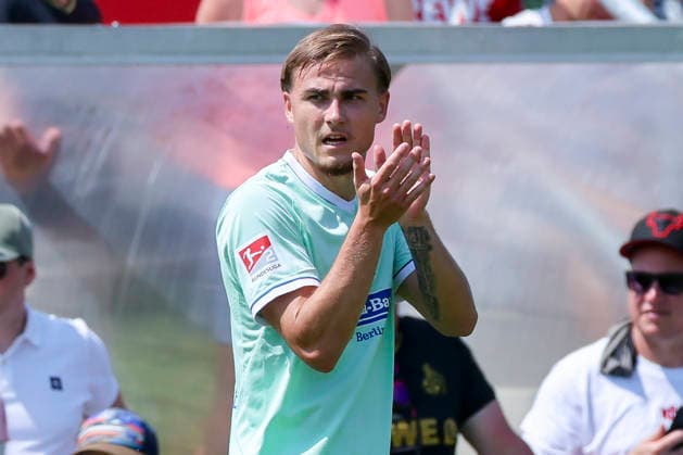 Julian Eitschberger (Hertha BSC Berlin) jubelt, Friendly match, 1. FC Köln v Hertha BSC Berlin, Koasastadion am 31. July 2026 in St. Johann in Tirol, Österreich. (Foto von Marco Steinbrenner DeFodi Images) Julian Eitschberger (Hertha BSC Berlin) cheers, Friendly match, 1. FC Köln v Hertha BSC Berlin, Koasastadion, July 31, 2026 in St. Johann in Tirol, Austria. (Photo by Marco Steinbrenner DeFodi Images) - *** Julian Eitschberger of Hertha BSC Berlin celebrates, Friendly match, 1. FC Köln vs. Hertha BSC Berlin, Koasa Stadium on July 31, 2026, in St. Johann in Tirol, Austria Photo by Marco Steinbrenner, DeFodi Images Julian Eitschberger, Hertha BSC Berlin, cheers, Friendly match, 1. FC Köln vs. Hertha BSC Berlin, Koasa Stadium, July 31, 2026, in St. Johann in Tirol, Austria. Photo by Marco Steinbrenner, DeFodi Images