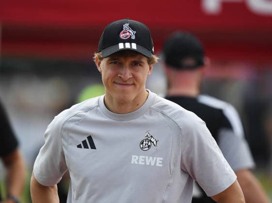 31.07.2026, xophax, Fussball 1.Bundesliga, 1.FC Koeln Trainingslager . Mannschaft des 1.FC Köln in Kitzbühel .Training in Sankt Johann. Freundschaftsspiel St.Johann in Tirol gegen Hertha BSC. 1.FC Köln - Hertha. Timo Hübers ( 1.FC Köln ) Kitzbühel *** July 31, 2026, xophax, Soccer, Bundesliga 1, 1. FC Köln Training Camp: 1. FC Köln team in Kitzbühel; training in Sankt Johann; friendly match in Sankt Johann in Tirol against Hertha BSC; 1. FC Köln; Hertha; Timo Hübers; 1. FC Köln; Kitzbühel