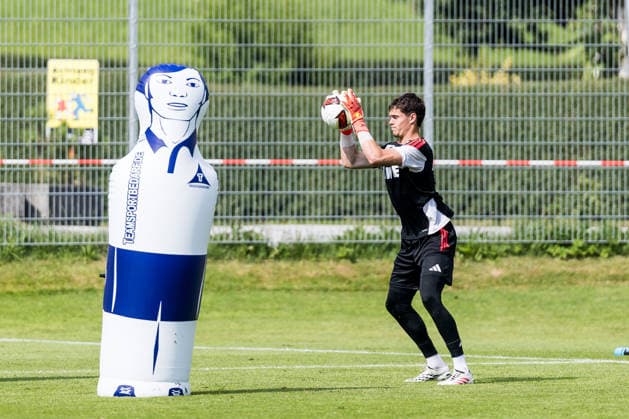 ST. JOHANN IN TIROL, AUSTRIA - JULY 31: Martin James (1. FC Koeln) training individually before a friendly game between 1. FC Koeln vs. Hertha BSC Berlin at trainings camp of 1. FC Koeln in Kitzbuehel of season 2026 27 at Koasastadion on July 31, 2026 in St. Johann in Tirol, Austria. Austria Copyright: xSteffiexWunderlx