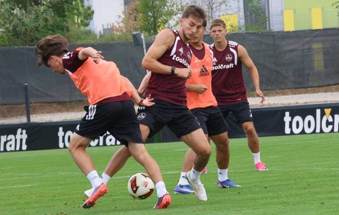 31.07.2026 - Fussball - 2. Fussball - Bundesliga - Saison 2026 2027 - 1. FC Nürnberg Nuernberg FCN ( Club ) - Training - Sportfoto Zink DoGe - xdoxgex - Adam Markhiev (6, 1. FC Nürnberg FCN ) Marc Kornwachs Barjuan (35, 1. FC Nürnberg FCN ) *** July 31, 2026 Soccer 2 Bundesliga 2026–2027 Season 1 FC Nuremberg FCN Club Training Sports Photo Zink DoGe xdoxgex Adam Markhiev 6, 1 FC Nuremberg FCN Marc Kornwachs Barjuan 35, 1 FC Nuremberg FCN