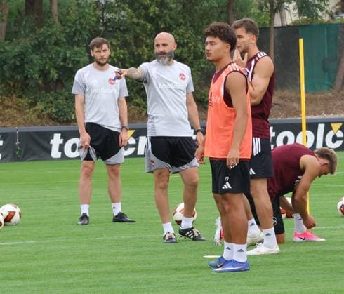 31.07.2026 - Fussball - 2. Fussball - Bundesliga - Saison 2026 2027 - 1. FC Nürnberg Nuernberg FCN ( Club ) - Training - Sportfoto Zink DoGe - xdoxgex - Matthias Kreutzer ( Co-Trainer 1. FC Nürnberg FCN ) Javier Pinola (Co-Trainer 1. FC Nürnberg FCN ) Justin von der Hitz (27, 1. FC Nürnberg FCN ) Adam Markhiev (6, 1. FC Nürnberg FCN ) *** July 31, 2026 Soccer 2 Bundesliga 2026–2027 Season 1 FC Nuremberg (FCN) Club Training Sports Photo Zink DoGe xdoxgex Matthias Kreutzer, Assistant Coach, 1 FC Nuremberg (FCN) Javier Pinola, Assistant Coach, 1 FC Nuremberg FCN Justin von der Hitz 27, 1 FC Nuremberg FCN Adam Markhiev 6, 1 FC Nuremberg FCN