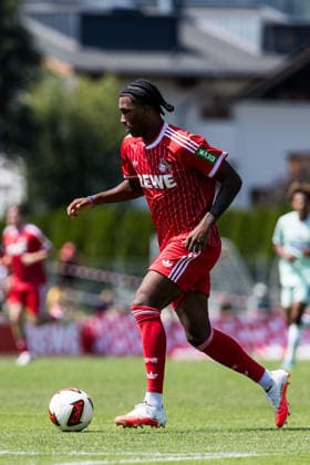 ST. JOHANN IN TIROL, AUSTRIA - JULY 31: Reigan Heskey (1. FC Koeln, 11) controls the ball during a friendly game between 1. FC Koeln vs. Hertha BSC Berlin at trainings camp of 1. FC Koeln in Kitzbuehel of season 2026 27 at Koasastadion on July 31, 2026 in St. Johann in Tirol, Austria. Austria Copyright: xSteffiexWunderlx