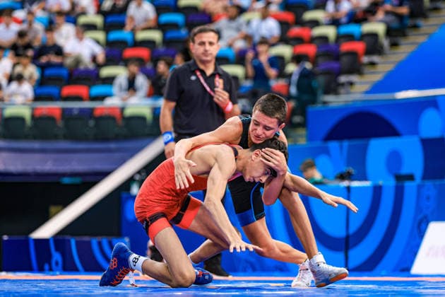 U17, U 17 Wrestling World Championships 48kg FS - Bogdan Sapojnic (GER) df. Ahmed Abdalla Ahmed Ali Saleh (EGY) *** U17 Wrestling World Championships, 48 kg Freestyle: Bogdan Sapojnic (GER) def. Ahmed Abdalla Ahmed Ali Saleh (EGY) Copyright: xUnitedxWorldxWrestlingx xAmirrezx UWW-U17-WC-BAKU-2026