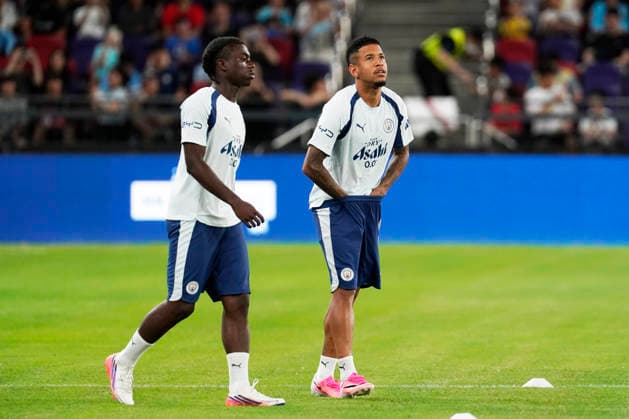 HONGKONG-SOCCER FOOTBALL-FEST Oscar Bobb(Right) of Manchester City during open training at Kai Tan Stadium during the Hong Kong Football Festival 2026 in Hong Kong, July 31, 2026. NEXPHER Vernon Yuen HONG KONG