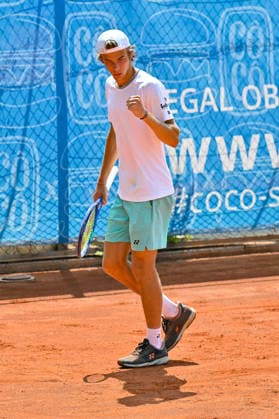 Tennis 1. Bundesliga Herren; TC Augsburg Siebentisch - TK GW Mannheim, 31.07.2026 AUGSBURG, GERMANY - 31. JULY: im Bild Niels McDONALD vom TC GW Mannheim während dem Match der 1. Bundesliga Herren zwischen dem TC Augsburg und dem TK GW Mannheim am 6. Spieltag *** Men s Tennis 1st Bundesliga: TC Augsburg Siebentisch vs. TK GW Mannheim, July 31, 2026, AUGSBURG, GERMANY, July 31. Pictured: Niels McDONALD of TC GW Mannheim during the Men’s 1st Bundesliga match between TC Augsburg and TK GW Mannheim on Matchday 6. Copyright: xBEAUTIFULxSPORTS Goldbergx