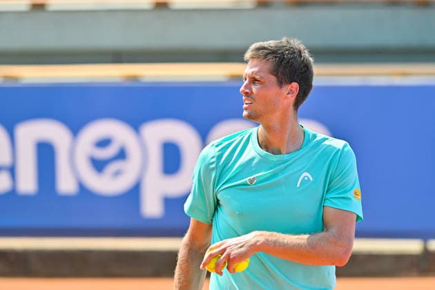 Tennis 1. Bundesliga Herren; TC Augsburg Siebentisch - TK GW Mannheim, 31.07.2026 AUGSBURG, GERMANY - 31. JULY: im Bild Nino SERDARUSIC vom TC Augsburg während dem Match der 1. Bundesliga Herren zwischen dem TC Augsburg und dem TK GW Mannheim am 6. Spieltag *** Men s Tennis 1st Bundesliga: TC Augsburg Siebentisch vs. TK GW Mannheim, July 31, 2026, AUGSBURG, GERMANY, JULY 31. Pictured: Nino SERDARUSIC of TC Augsburg during the Men’s 1st Bundesliga match between TC Augsburg and TK GW Mannheim on Matchday 6 Copyright: xBEAUTIFULxSPORTS Goldbergx
