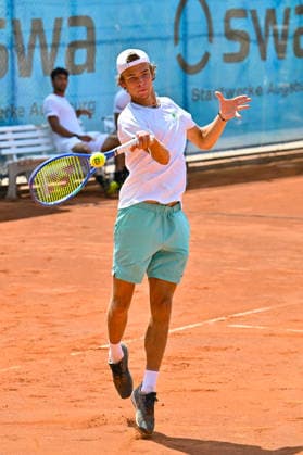 Tennis 1. Bundesliga Herren; TC Augsburg Siebentisch - TK GW Mannheim, 31.07.2026 AUGSBURG, GERMANY - 31. JULY: im Bild Niels McDONALD vom TC GW Mannheim während dem Match der 1. Bundesliga Herren zwischen dem TC Augsburg und dem TK GW Mannheim am 6. Spieltag *** Men s Tennis 1st Bundesliga: TC Augsburg Siebentisch vs. TK GW Mannheim, July 31, 2026, AUGSBURG, GERMANY, July 31. Pictured: Niels McDONALD of TC GW Mannheim during the Men’s 1st Bundesliga match between TC Augsburg and TK GW Mannheim on Match Day 6. Copyright: xBEAUTIFULxSPORTS Goldbergx