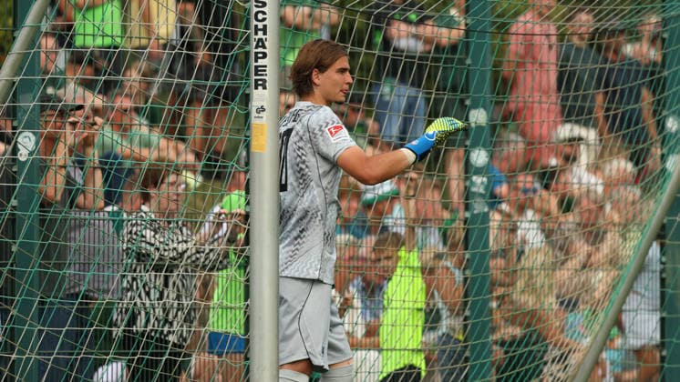 VfL vs SC Telstar, Testspiel Wolfsburg, 31.07.2026, Fußball, Herren, Saison 2026 2027, Testspiel, VfL Wolfsburg vs. SC Telstar, Torwart Jakub Zielinski (VfL Wolfsburg) VW Arena Deutschland *** VfL vs. SC Telstar, Friendly Match in Wolfsburg, July 31, 2026, Soccer, Men s, 2026–2027 Season, Friendly Match, VfL Wolfsburg vs. SC Telstar, Goalkeeper Jakub Zielinski, VfL Wolfsburg, VW Arena, Germany