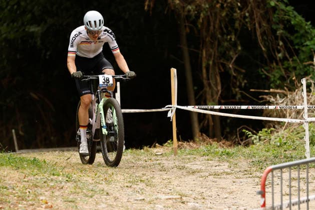 31.07.2026, Monteceneri, Monte Ceneri, 2026 UEC MTB European Championship, EM, Europameisterschaft XCR Team Relay s Final (cross country team relay) Quirin Bach 3B (GER, Junior Men) Monteceneri Monte Ceneri Ticino Switzerland *** July 31, 2026, Monteceneri, Monte Ceneri, 2026 UEC MTB European Championship XCR Team Relay Final—Cross-Country Team Relay—Quirin Bach 3B GER, Junior Men, Monteceneri, Monte Ceneri, Ticino, Switzerland Copyright: xJustPictures.ch FrancescoxMinghettix jp-en-FrMi-_NG_0150