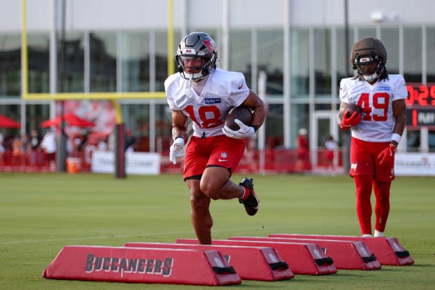 July 31, 2026: Tampa Bay Buccaneers running back Josh Williams (18) during training camp at AdventHeath Training Center in Tampa, FL. Taylor McFee CSM NFL, American Football Herren, USA 2026: Tampa Bay Buccaneers Training Camp JUL 31  - ZUMAc04_ 20260731_zma_c04_022 Copyright: xTaylorxMcfeex