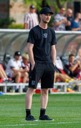 31.07.2026 - Fussball - Saison 2026 2027 - Regionalliga Bayern - 02. Spieltag: 1. FC Nürnberg FCN II ( Club ) - SpVgg Unterhaching - DaMa - xdaxmax - Janek Frensch ( Trainer SpVgg Unterhaching ) nachdenklich enttäuscht Enttäuschung *** July 31, 2026 Soccer Season 2026–2027 Bavarian Regional League 02 Matchday 1 FC Nürnberg FCN II Club SpVgg Unterhaching Women s Team xdaxmax Janek Frensch, SpVgg Unterhaching coach, pensive and disappointed Disappointuschung