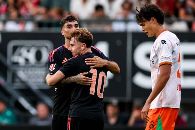 NIJMEGEN, NETHERLANDS - JULY 31: Isaac Romero of Sevilla FC and Peque Fernandez of Sevilla FC celebrate their team s first goal during the pre-season friendly match between NEC Nijmegen and Sevilla FC at the Goffertstadion on July 31, 2026 in Nijmegen, Netherlands.  Copyright: xRenexNijhuis MBxMediax